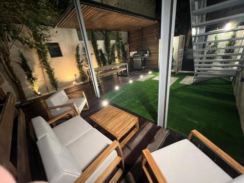 Photo de la galerie de l'établissement LOFT DE LUXE proche des plages, à Montpellier