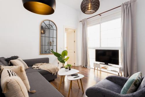 C87 - Nice Apartment Close to Teatro Cervantes