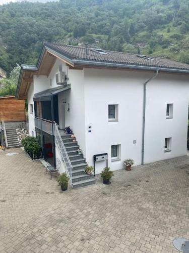 Das Gebäude in dem sich die Ferienwohnung befindet