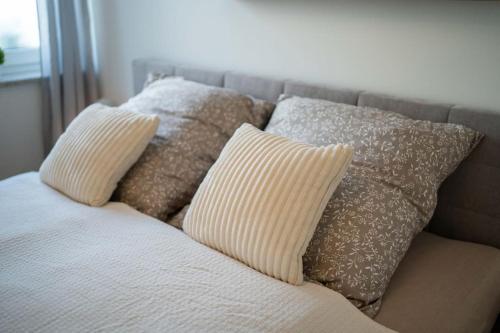 Voodi või voodid majutusasutuse Möbliertes Wohnen - Margarete toas