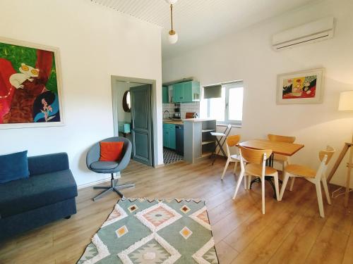 Dapur atau dapur kecil di Funky's Houses