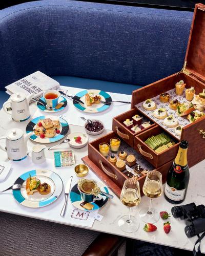 Nourriture dans l'hôtel ou à proximité