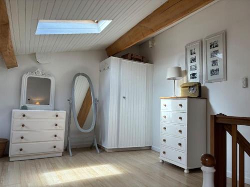 Φωτογραφία από το άλμπουμ του Lovely One Bedroom Gîte σε Saint-Pierre-de-Juillers
