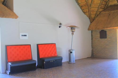 Posezení v ubytování One Love Suites Mokopane