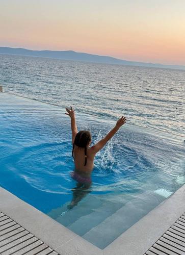 ADRIA MIRIS apartments