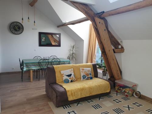 Au calme avec terrasse, clim et parking clos