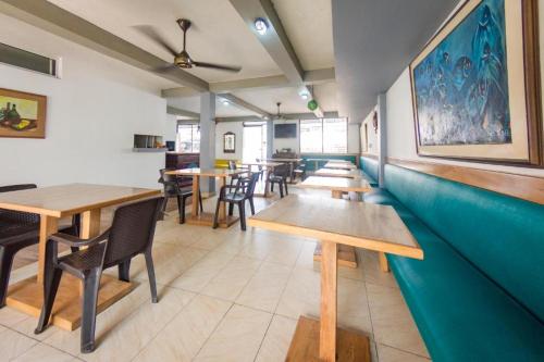 Posezení v ubytování Hotel Puerto Vigia Inn