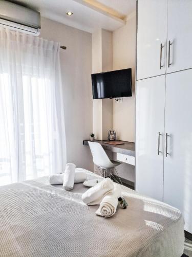 Modern 2 - Bedroom Penthouse in Thessaloniki