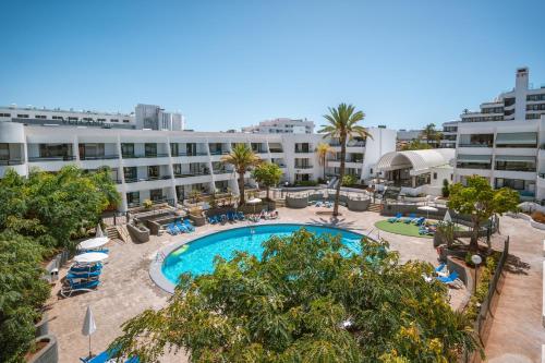 GO2TENERIFE Apart Sira Family, Pool & Beach