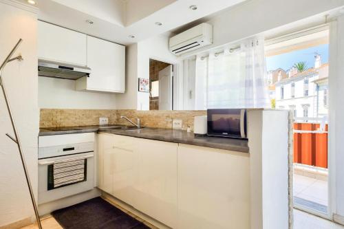 Photo de la galerie de l'établissement Résidence Marie Antoinette - maeva Home - Appartement 2 pièces 2 personnes - Prestige MAE-2891, à Cannes