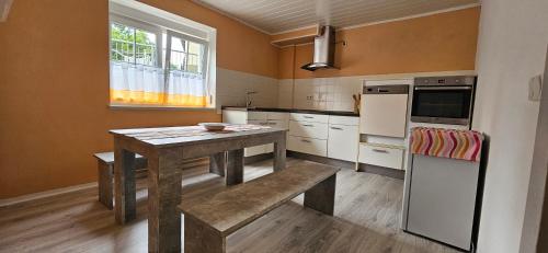 Kuchyň nebo kuchyňský kout v ubytování Ferienwohnung Nied
