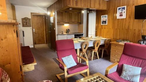 Résidence Peclet Polset B - Proches des commerces, du télésiège du Morel (gratuit) et de l'arrêt de bus MAE-2584