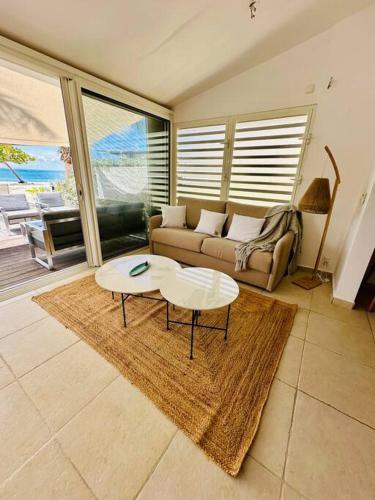 Χώρος καθιστικού στο Ocean Pearl, Nettle Bay Beach Club