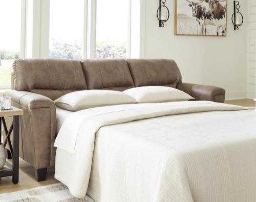 a bedroom with a large bed with white sheets at Coastal Breeze - 2BR Apartment in West Palm Beach