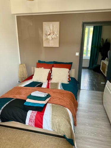 Photo de la galerie de l'établissement APPARTEMENT COSY Auxerre, à Auxerre