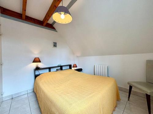 Photo de la galerie de l'établissement Appartement à Carnac, 2 Pièces + Mezzanine, Balcon Sud, Parking, Proche Plage et Commerces - FR-1-377-93, à Carnac