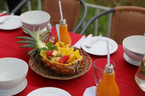 Mad i den private indkvartering eller i nærheden