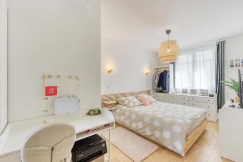 Photo de la galerie de l'établissement Élégant Studio au Cœur de Paris 16e, à Paris