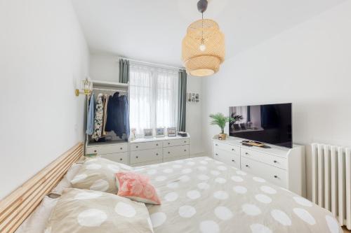 Photo de la galerie de l'établissement Élégant Studio au Cœur de Paris 16e, à Paris