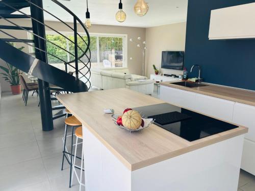 Photo de la galerie de l'établissement Villa catalane Palau del Vidre, à Palau-del-Vidre