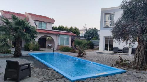 Бассейн в Suluca Homes или поблизости