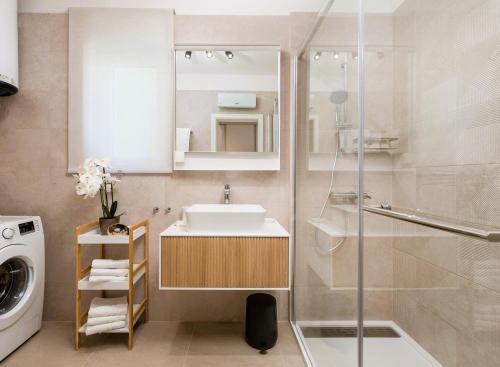 Ένα μπάνιο στο Bellevue Adria Residence