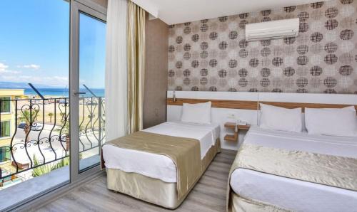 Galeriebild der Unterkunft Acem Hotel in Ayvalık