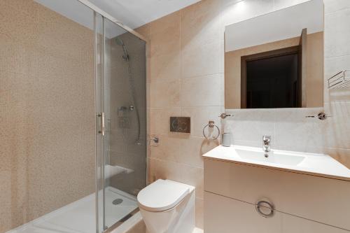 Ένα μπάνιο στο Nova Beach Eleni