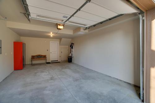 an empty room with a large white wall at Lovely McCall Retreat Less Than 2 Mi to Payette Lake! in McCall
