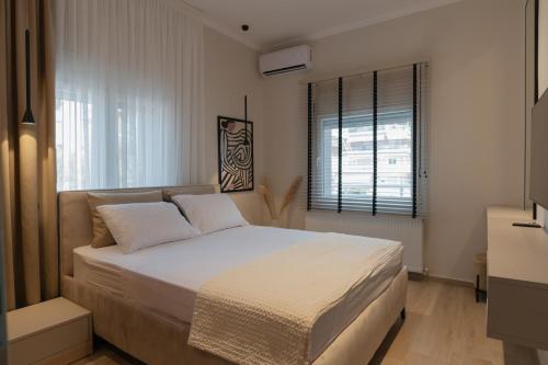 Ellis Luxury Apartment