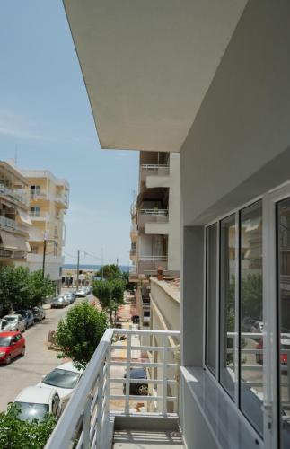 Ellis Luxury Apartment