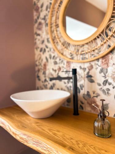 La Bohème, Maison de bourg