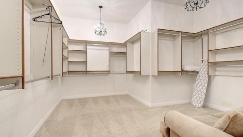 Et badeværelse på Custom Home 2 ACRES True Indoor-Outdoor Living