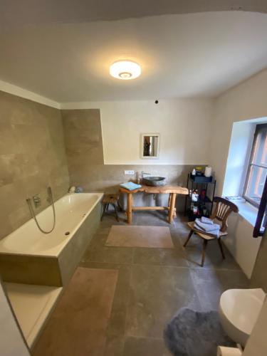 Schlosstaverne Sighartstein Familienzimmer