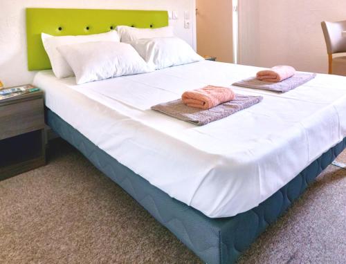 Imagine din galeria proprietății Hotel La Voile Bleue în La Richardais
