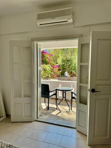 Gambar di galeri bagi Villa Telendos di Telendos