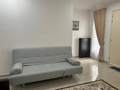 Ruang duduk di AD Sendayan Homestay