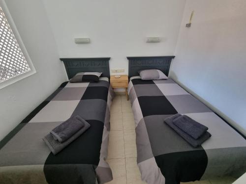 Apartamento en PYR con vistas al mar y puerto
