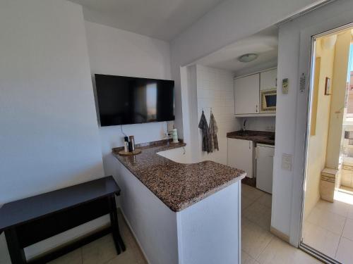 Apartamento en PYR con vistas al mar y puerto