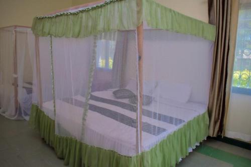 Postel nebo postele na pokoji v ubytování Acacia Resort Wote-Makueni by Nest & Nomad
