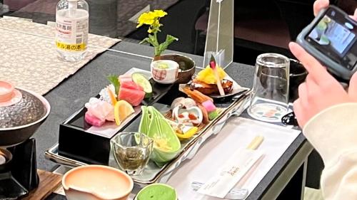 Φαγητό σε αυτό το ryokan ή κάπου εκεί κοντά