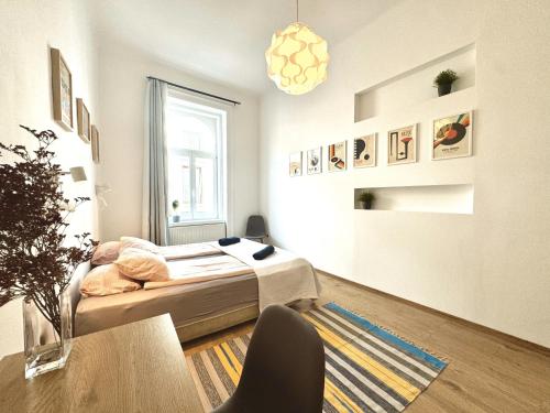 Come On Inn apartment in the city center 3 BR 1075 Budapest, Holló utca kép - 3