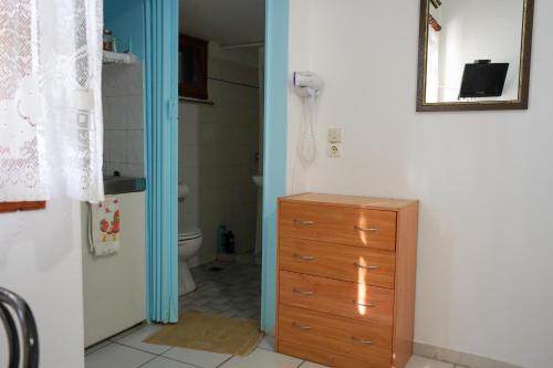 Ванная комната в The Mesaktis River Rooms 1