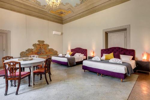 Tintori Luxury Palace by Mamo Florence