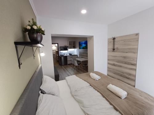 Good Place Apartmanにあるベッド