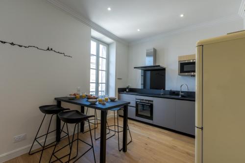 Appartement intramuros hyper centre Avignon photo 16