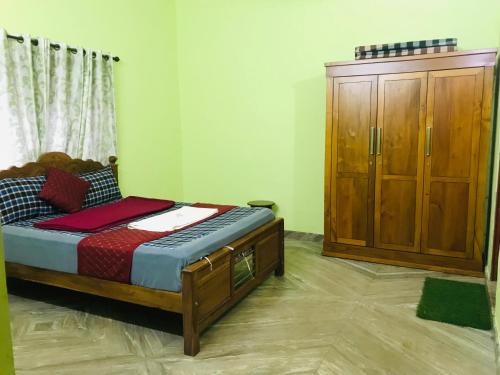Postel nebo postele na pokoji v ubytování Zicilys Garden homestay with pool
