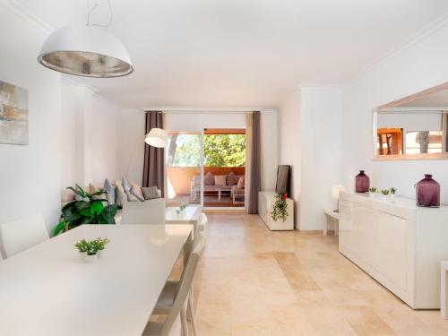 Apartment Los Lagos de Santa Maria by Interhome