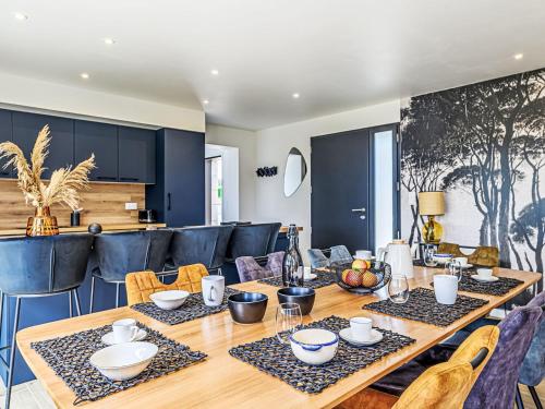 Photo de la galerie de l'établissement Holiday Home Maison de Kercado by Interhome, à Locoal-Mendon