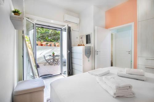 En eller flere senge i et værelse på Cozy Corner near city centre